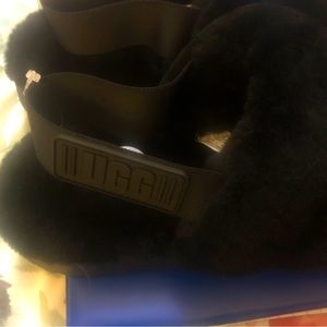 Brand New Ugg Black Wedge With Ugg Strap